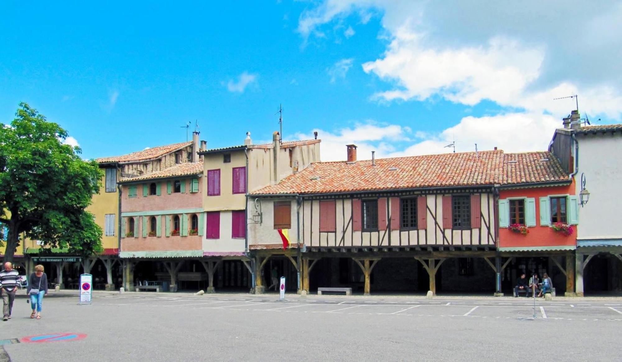 No 14 , 15 Meters Plein Centre Mirepoix Apartment Tres Calme Netflix ,Terrace Sleeps 4 70 M2 Exterior photo
