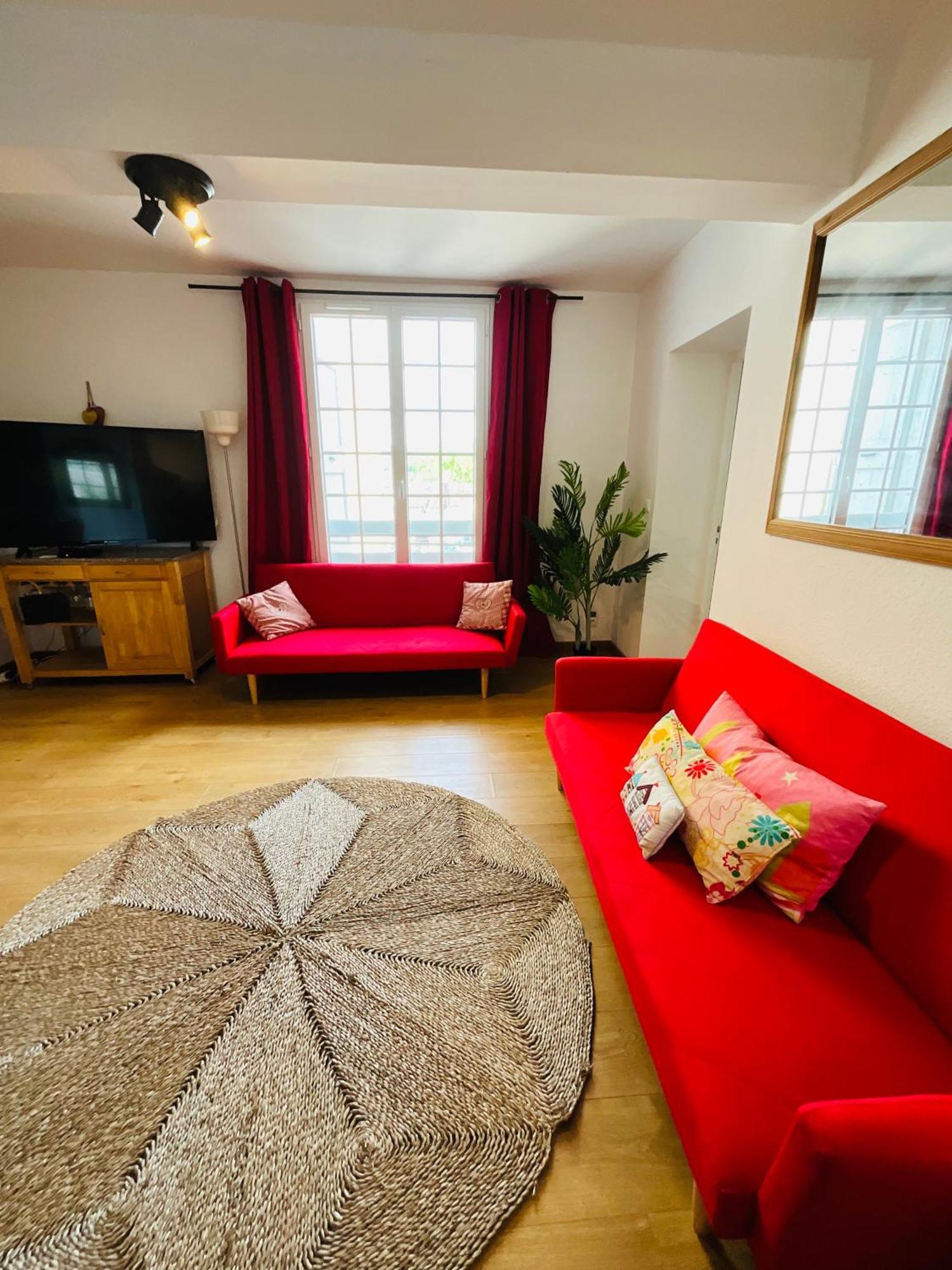 No 14 , 15 Meters Plein Centre Mirepoix Apartment Tres Calme Netflix ,Terrace Sleeps 4 70 M2 Exterior photo